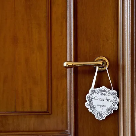 Casa Con Grande Terrazza, Ac, Wifi, Posto Auto E Vicino Al Mare Nyaraló